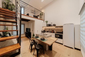 CDL04 Refúgio dos Sonhos: Loft com Mezanino Único!